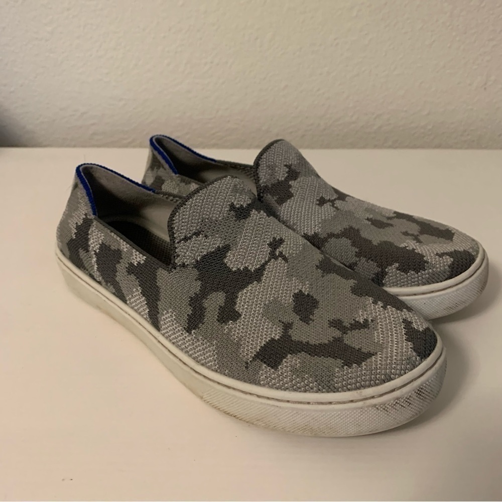 Rothy's The Kids Sneaker In Grey Camo Unisex Size 4